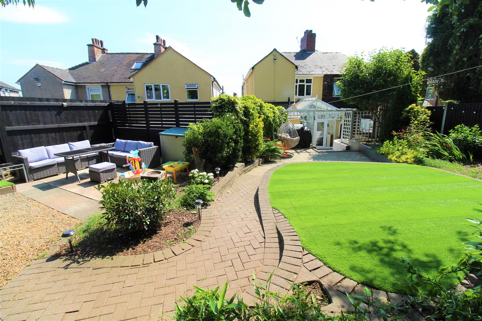 Newford Crescent, Milton, Stoke-On-Trent
